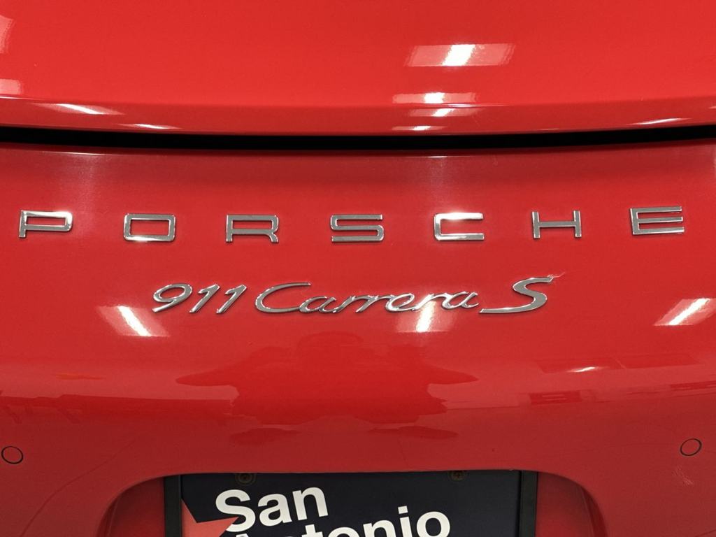 Used 2015  Porsche Carrera S image 44