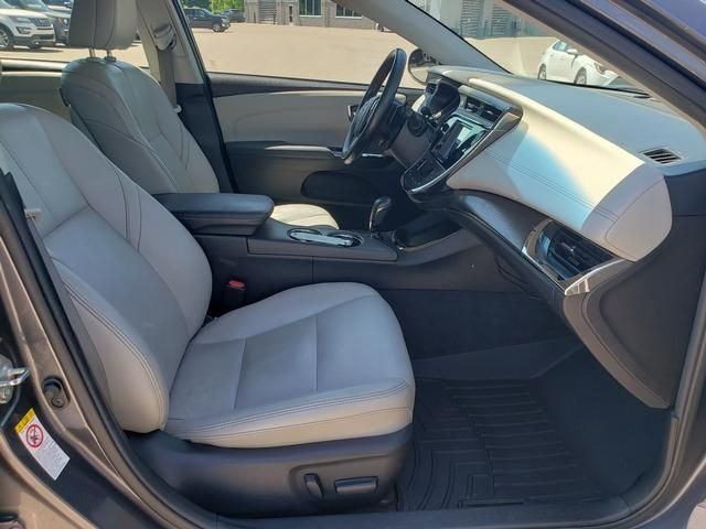 Used 2016 Gray Toyota XLE image 16