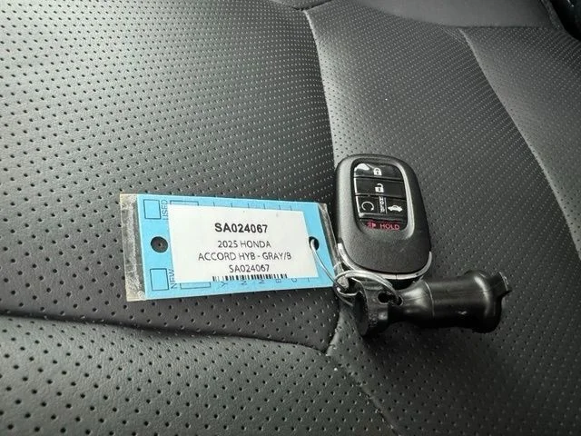 Used 2025 Gray Honda Touring image 34