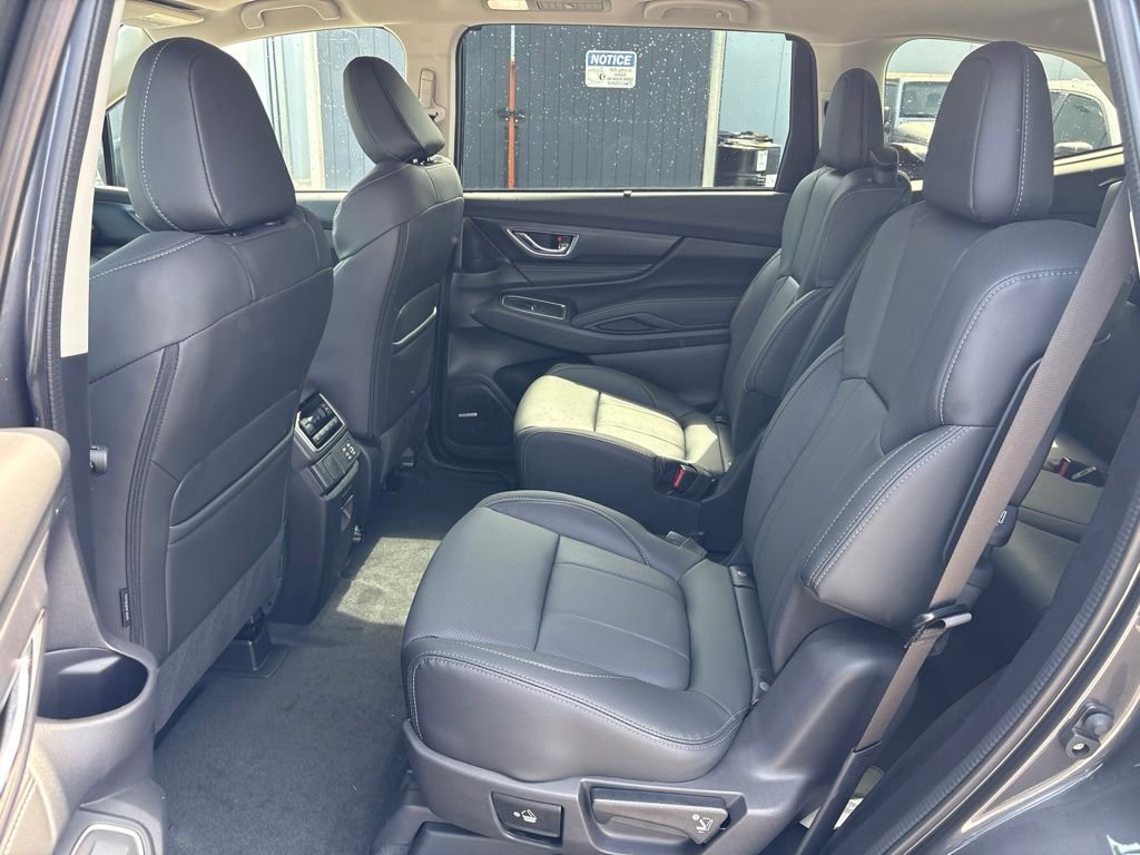 New 2026 MAGNETITE GRAY METALLIC Subaru Limited 7-Passenger image 12