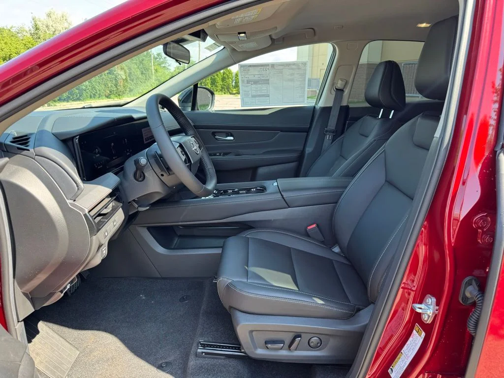 2025 Nissan Murano SV - Photo 9