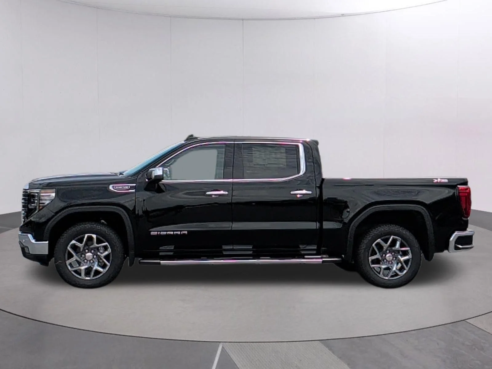 New 2026 Onyx Black GMC SLT image 2