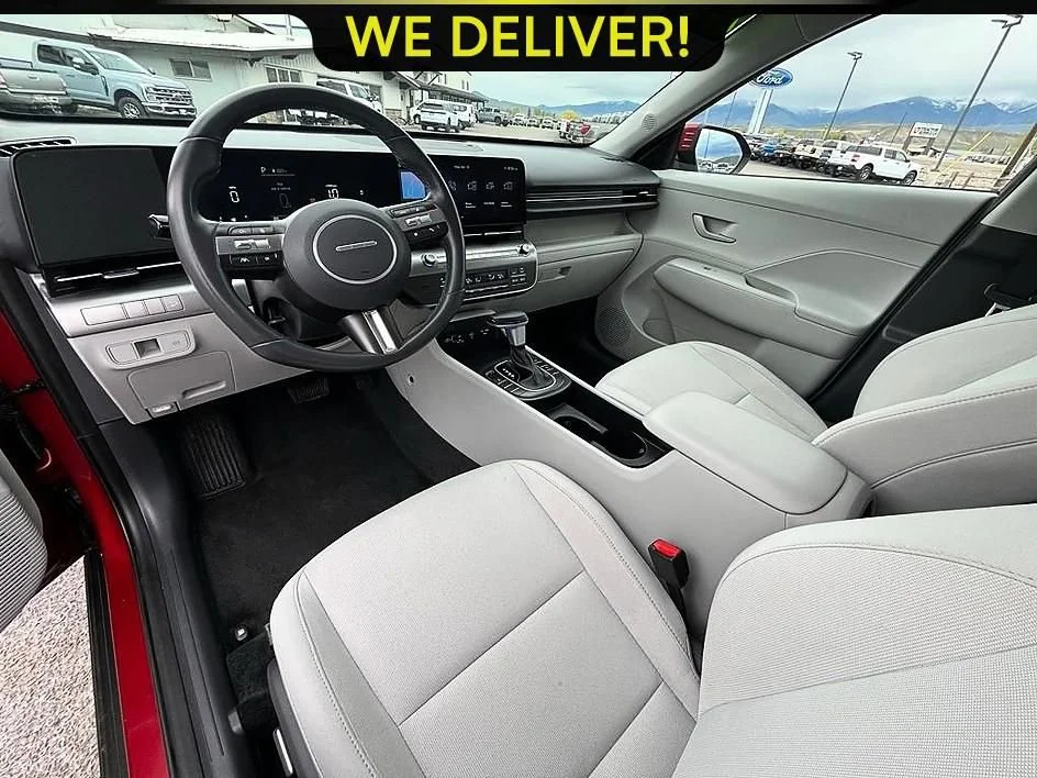 Used 2025 Red Hyundai SEL image 10