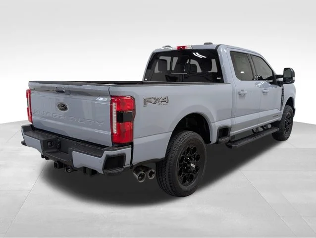 New 2026 Glacier Gray Metallic Tri-Coat Ford F-250® Lariat® image 62