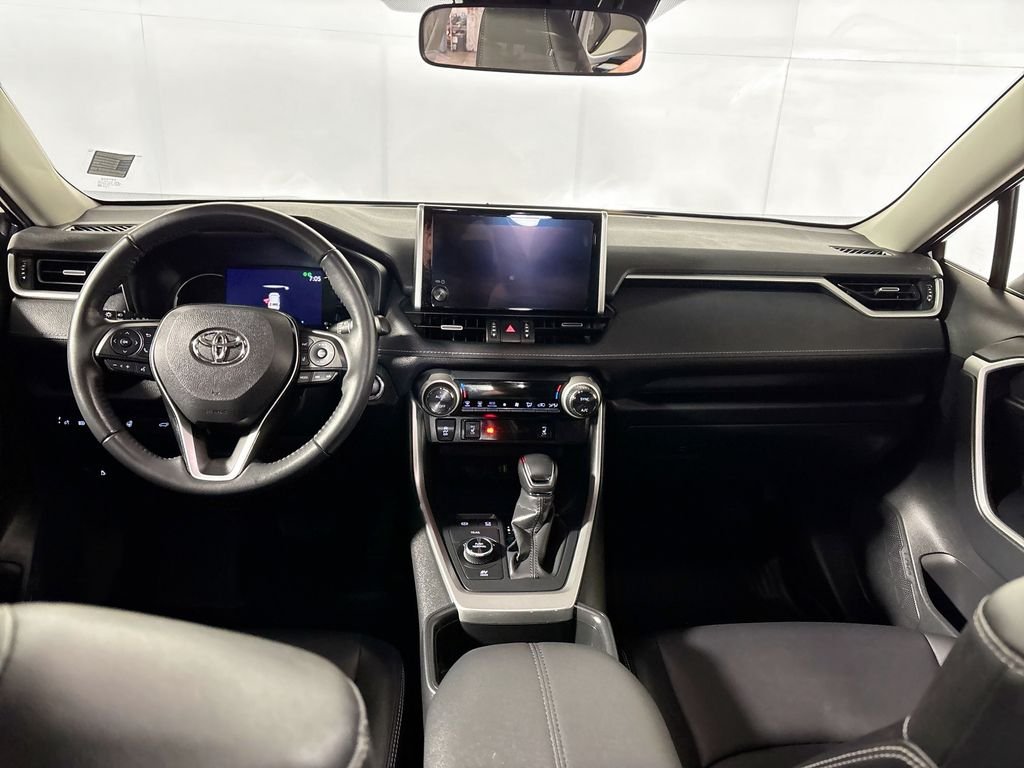 Used 2023 Blueprint Toyota XLE Premium image 12