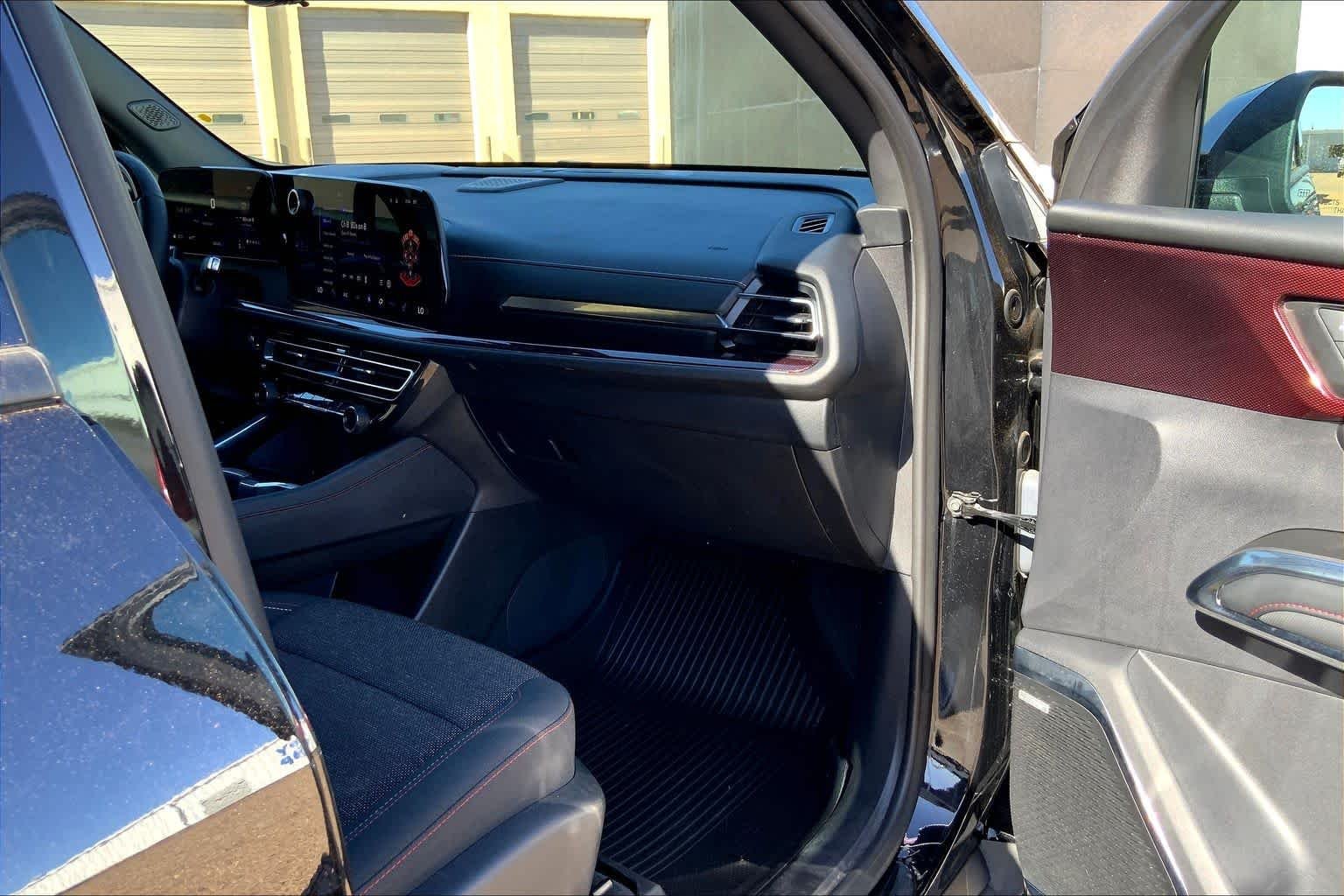 2024 Chevrolet Traverse Z71 - Photo 19