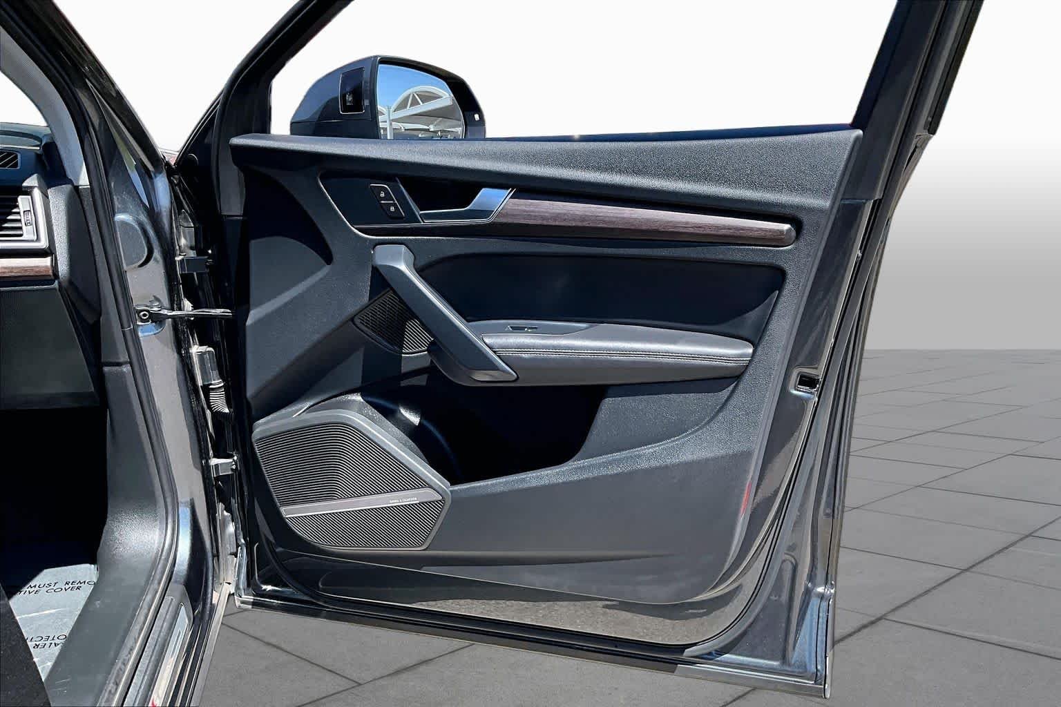 Used 2024 Daytona Gray Pearl Effect Audi S line Premium Plus image 22