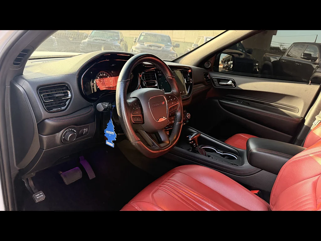 Used 2023 White Knuckle Clear Coat Dodge R/T image 5