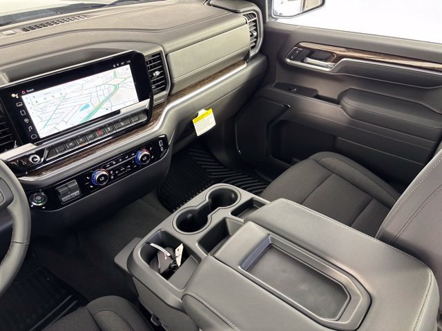 New 2026 Onyx Black GMC SLE image 30