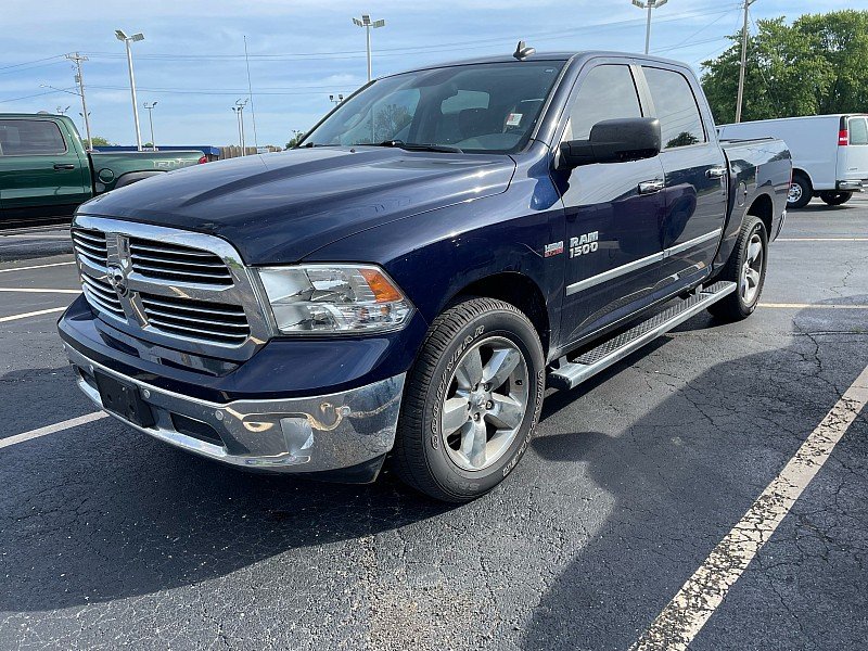 2016 RAM 1500 Big Horn 4x4 Crew Cab 5'7's photo