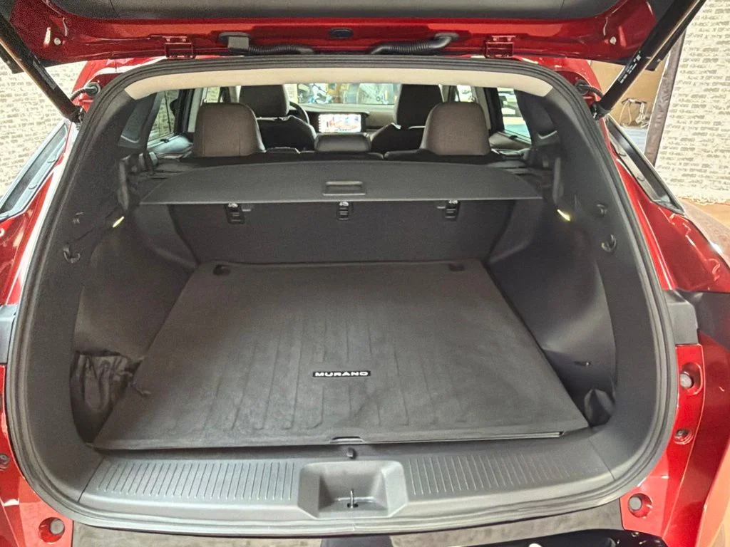 Used 2025 Scarlet Ember Tintcoat Nissan Platinum image 13