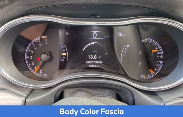 Used 2019 Gray Jeep Altitude image 12