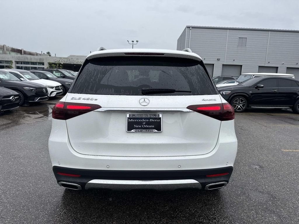New 2026 Polar White Mercedes-Benz GLE 450 image 4
