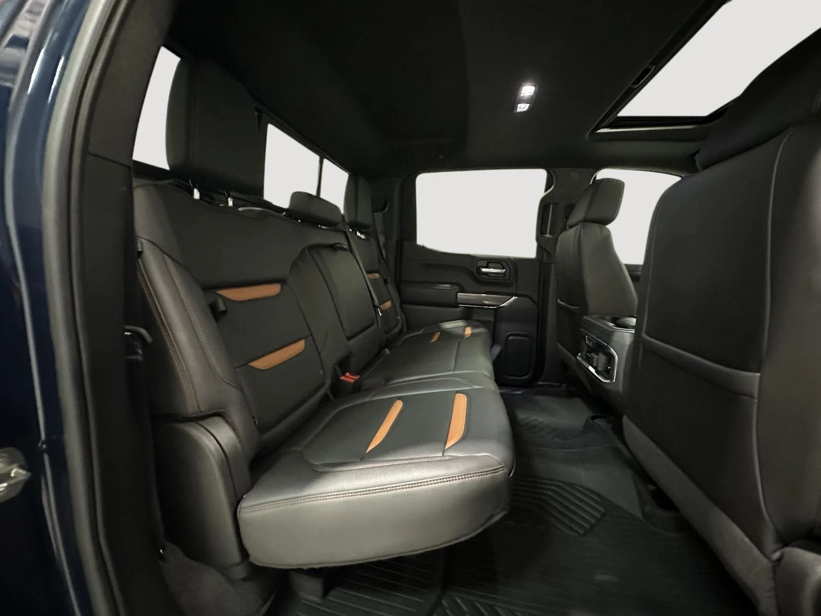 Used 2020 PACIFIC BLUE METALLIC GMC AT4 image 26