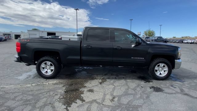 Used 2018 BLACK Chevrolet LT image 9