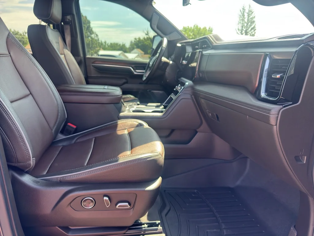 Used 2024 Titanium Rush Metallic GMC Denali image 15