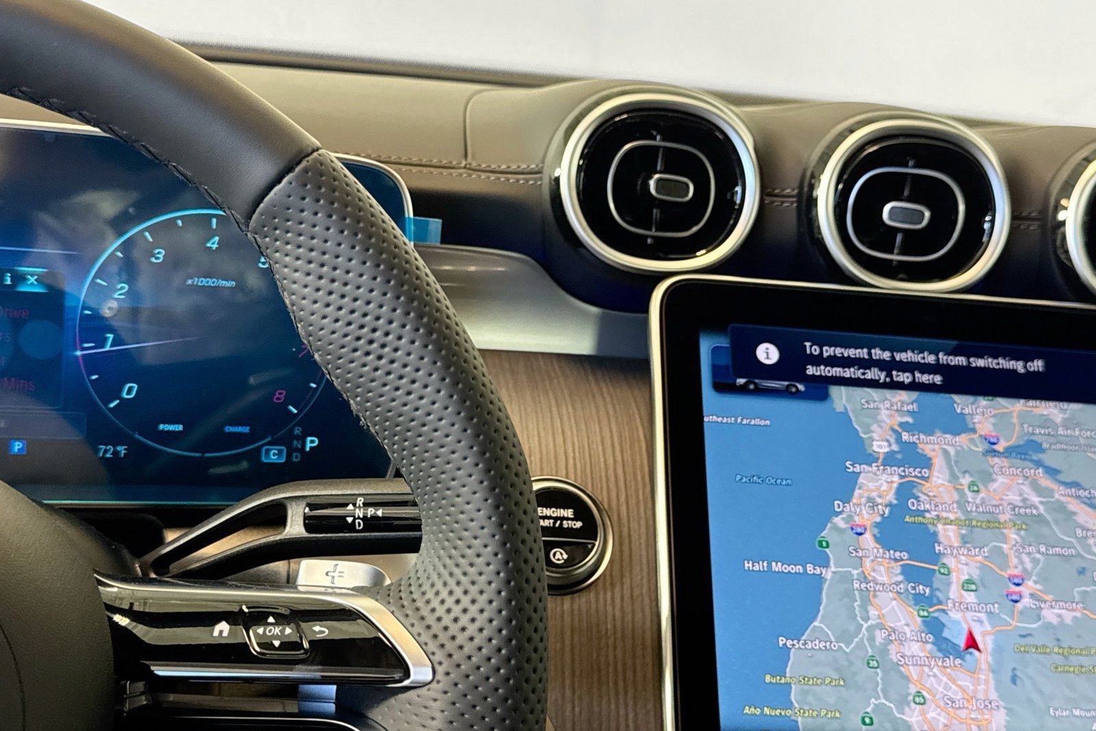 New 2026 Graphite Grey Metallic Mercedes-Benz GLC 300 image 15