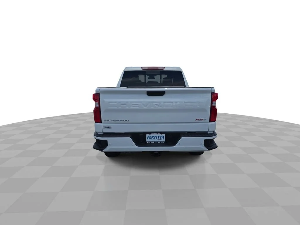 New 2026 Summit White Chevrolet RST image 7