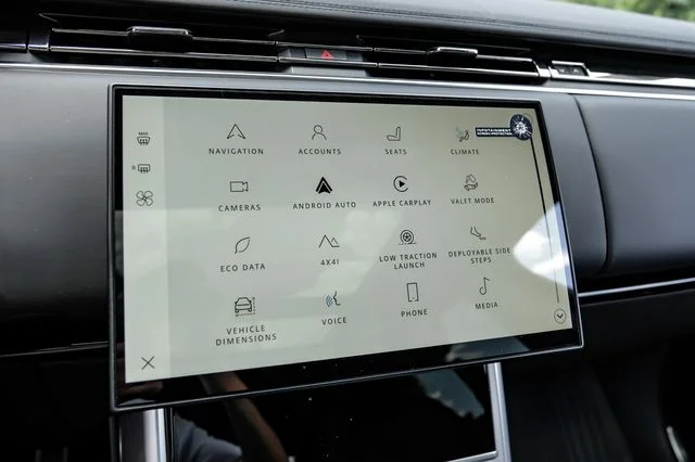 2026 Land Rover Range Rover SE - Photo 41