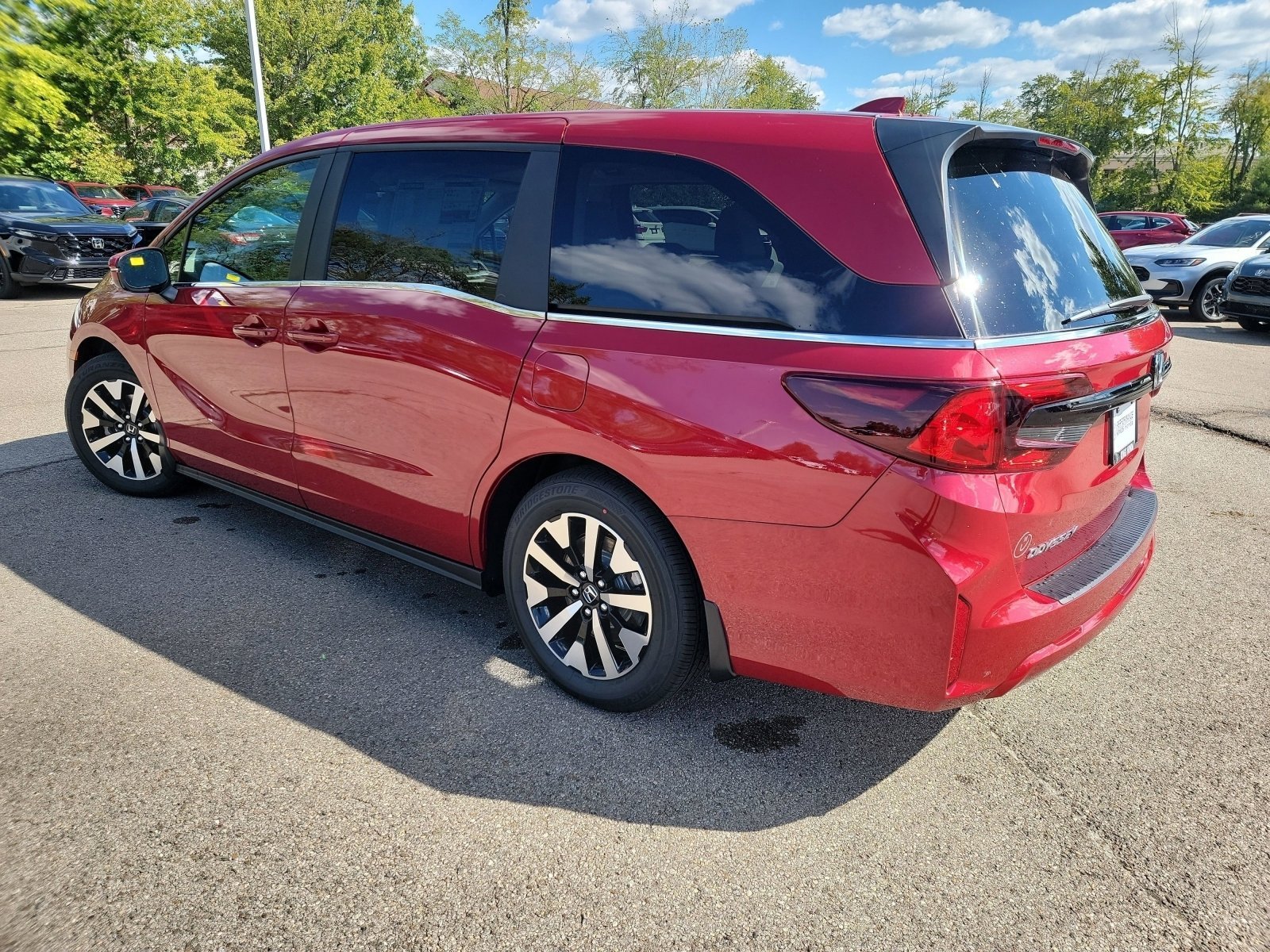 Used 2026 Red Honda EX-L image 5