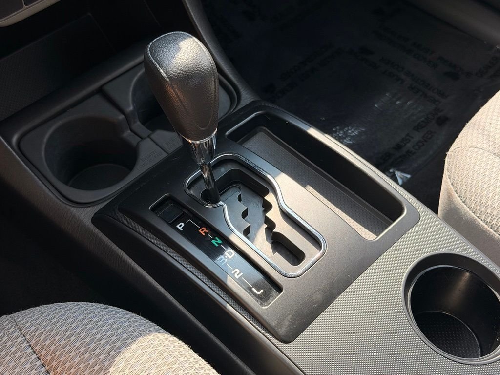 Used 2015 Gray Toyota Base image 35