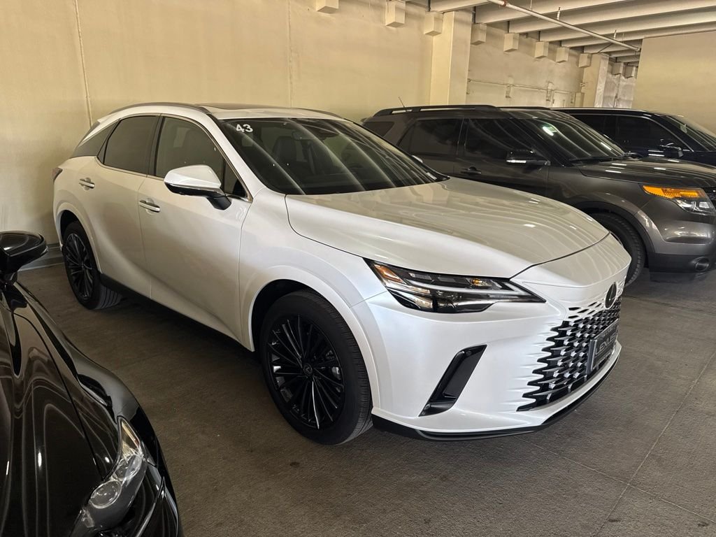 Certified Used 2025 White Lexus 350h Premium image 2