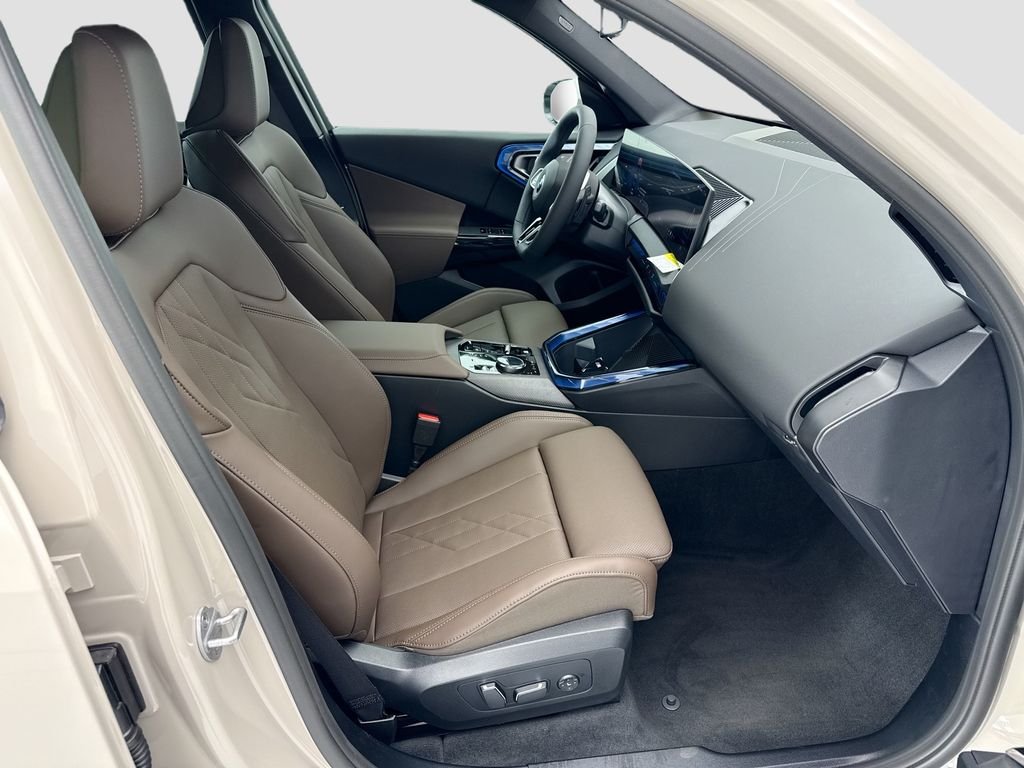 New 2026 Gray Metallic BMW 30 xDrive image 19