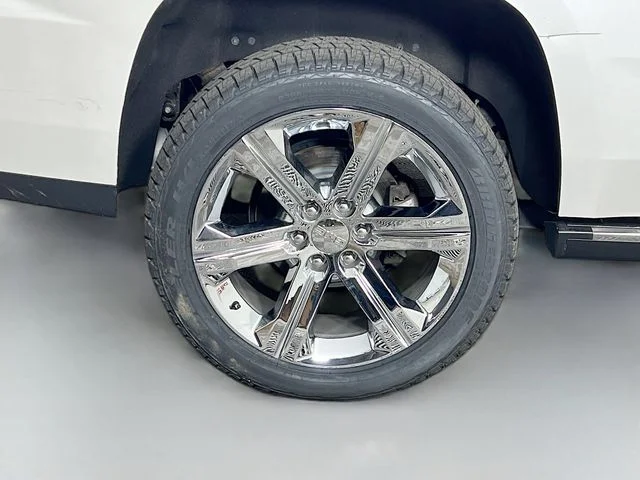 Used 2017 White GMC Denali image 42
