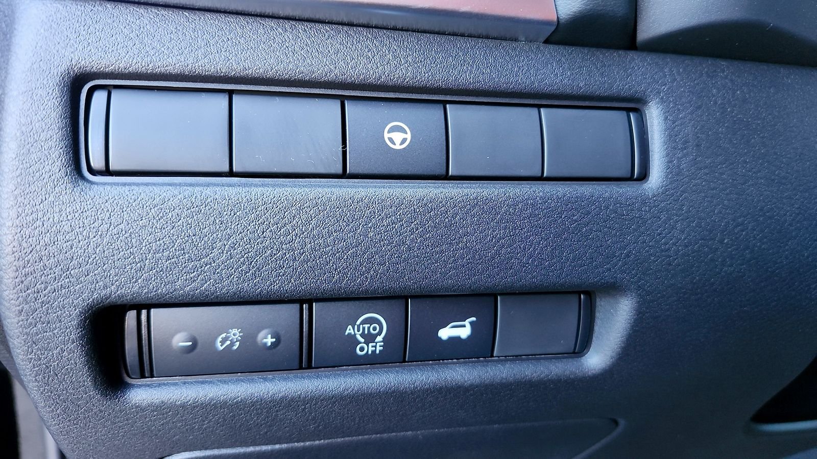 2026 Nissan Rogue SV - Photo 23