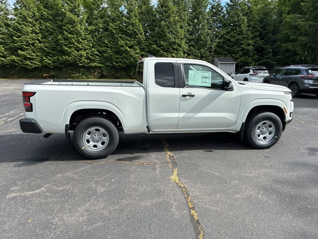 New 2026 Glacier White Nissan King Cab® S image 8