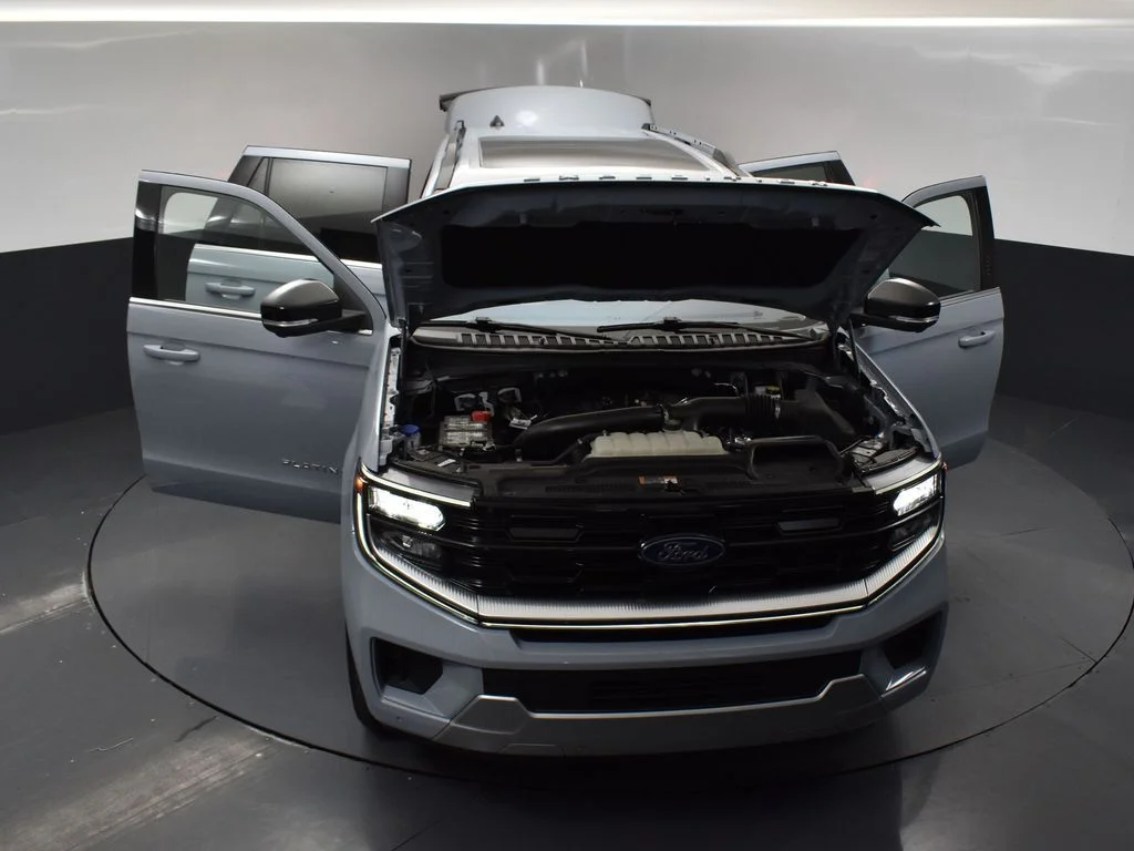 Certified Used 2025 Gray Ford Platinum image 37