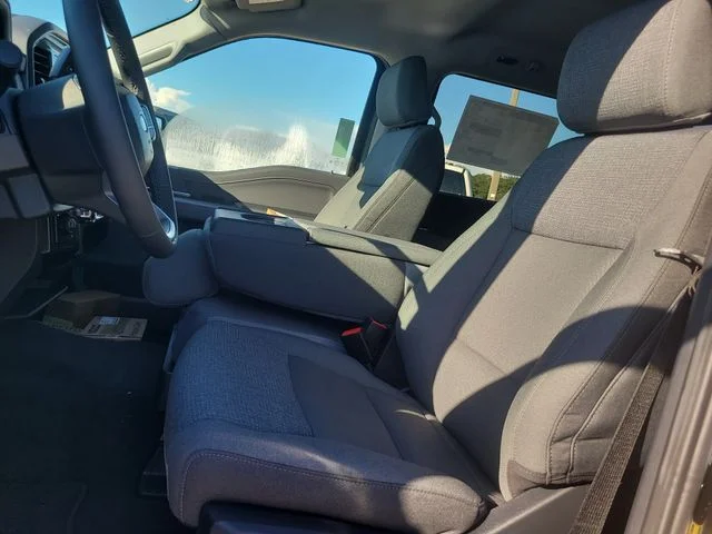 New 2026 Black Metallic Ford XLT image 19