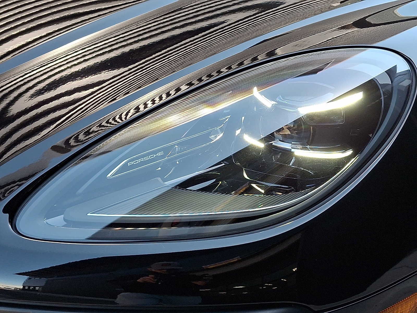 Certified Used 2025 Jet Black Metallic   2T Porsche S image 12