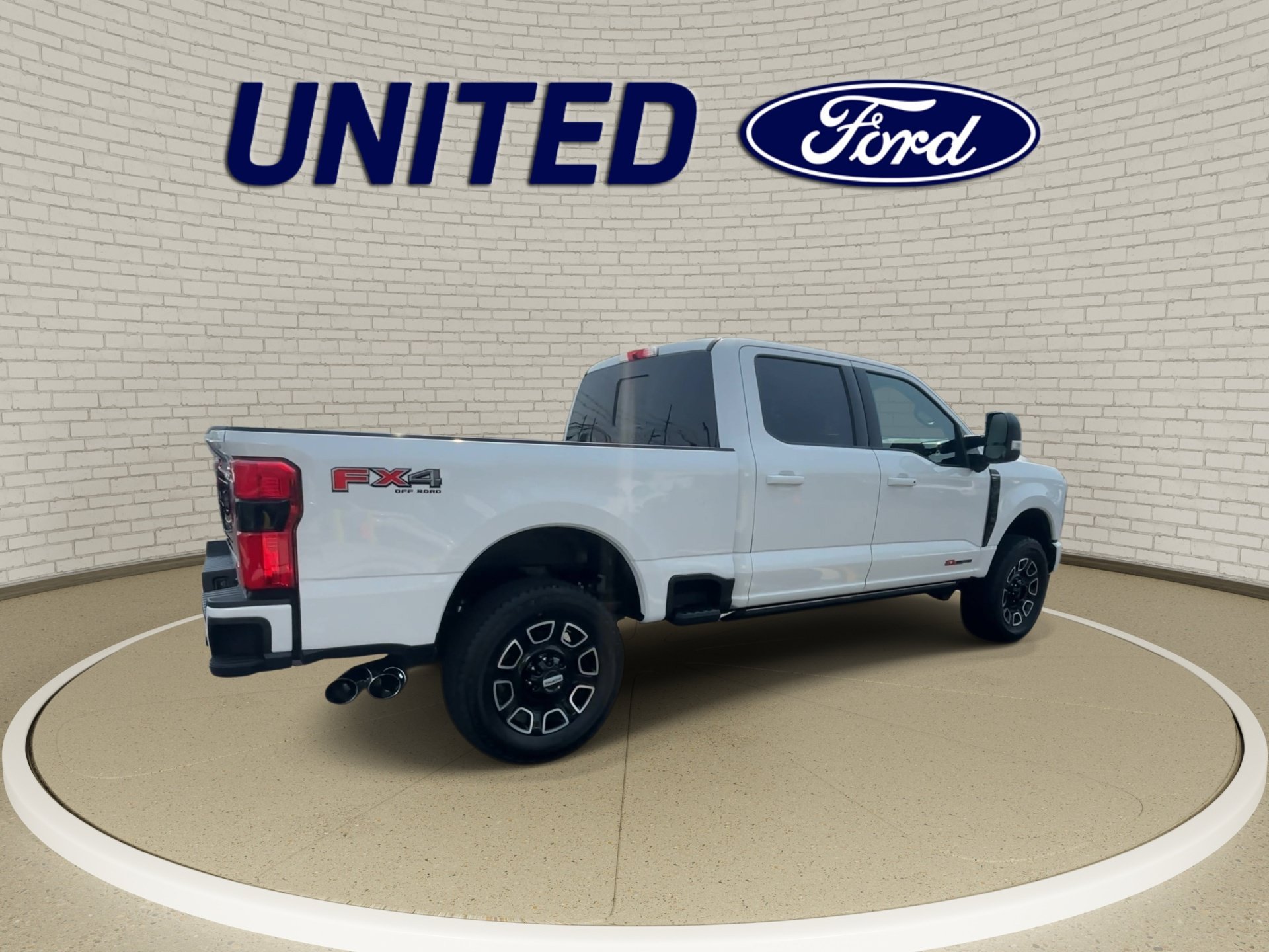 New 2026 Star White Metallic Tri-Coat Ford F-350® Platinum® image 8