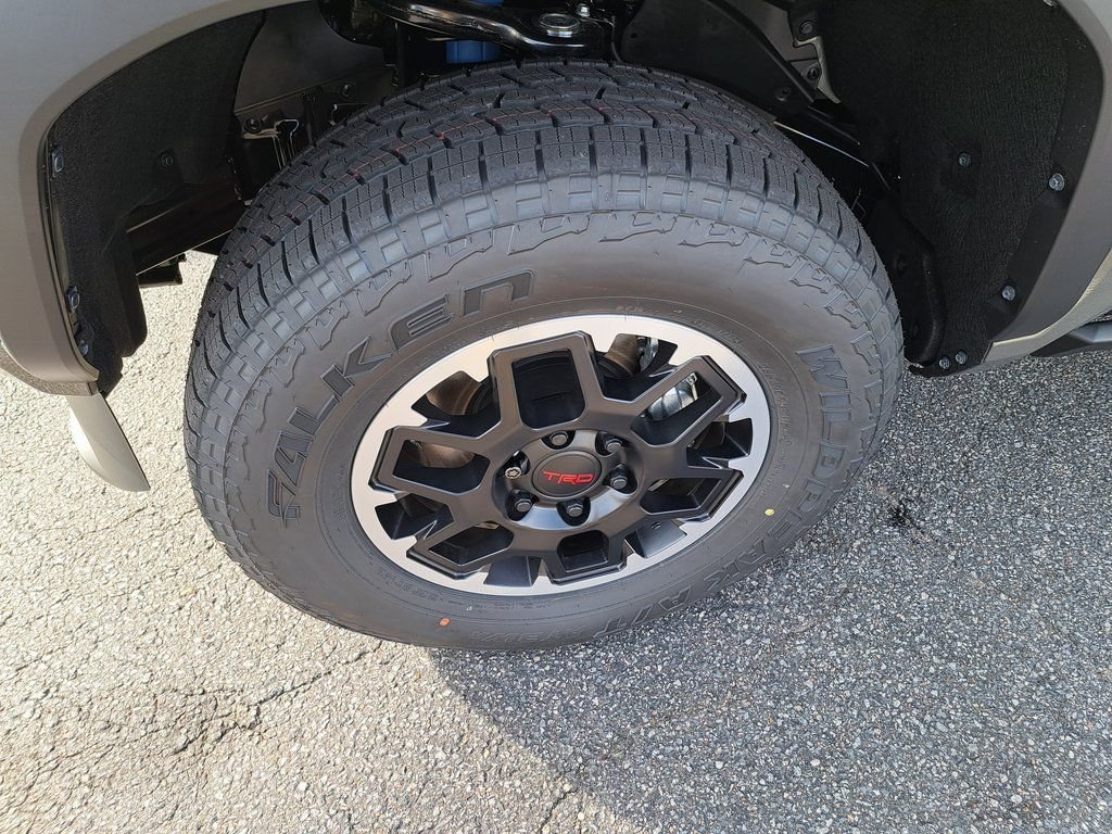 2026 Toyota Tacoma TRD Off Road - Photo 14