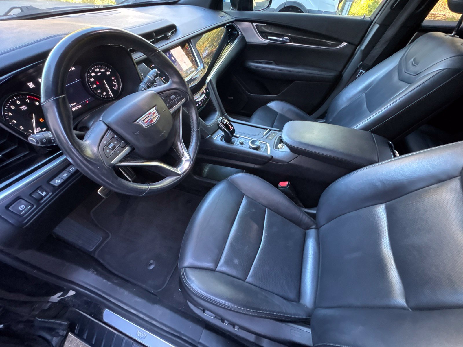 Used 2021 Black Cadillac Sport image 36