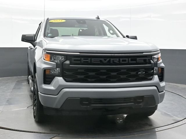 Used 2025 Gray Chevrolet Custom image 6
