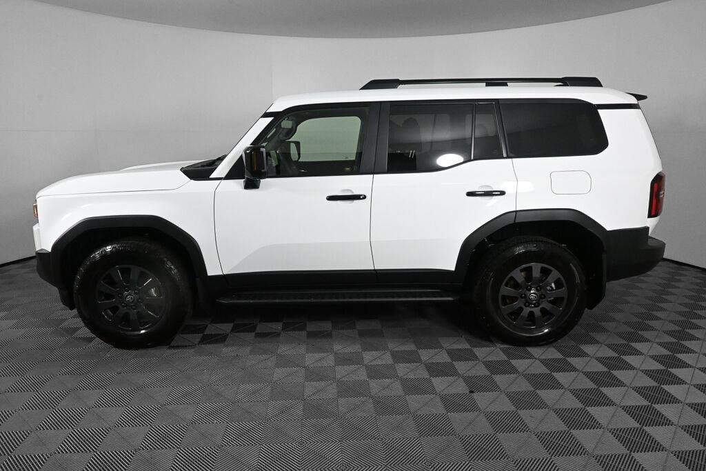 Used 2027 Ice Cap Toyota BASE image 3