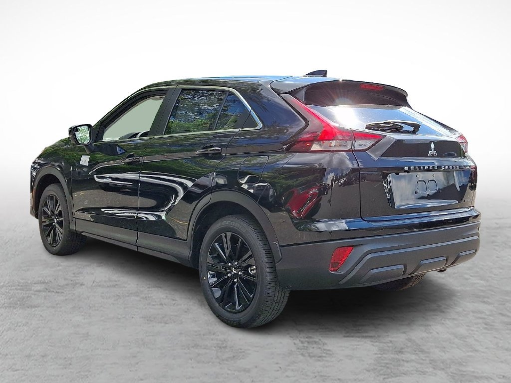 New 2026 Black Mitsubishi LE 1.5T S-AWC image 3