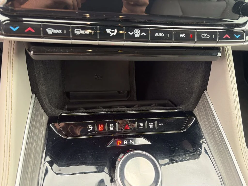 Used 2024 Black Jeep Series II image 24