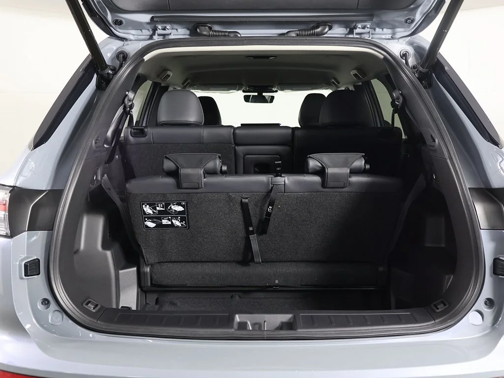 New 2026 Gray Mitsubishi SE 1.5T S-AWC image 21