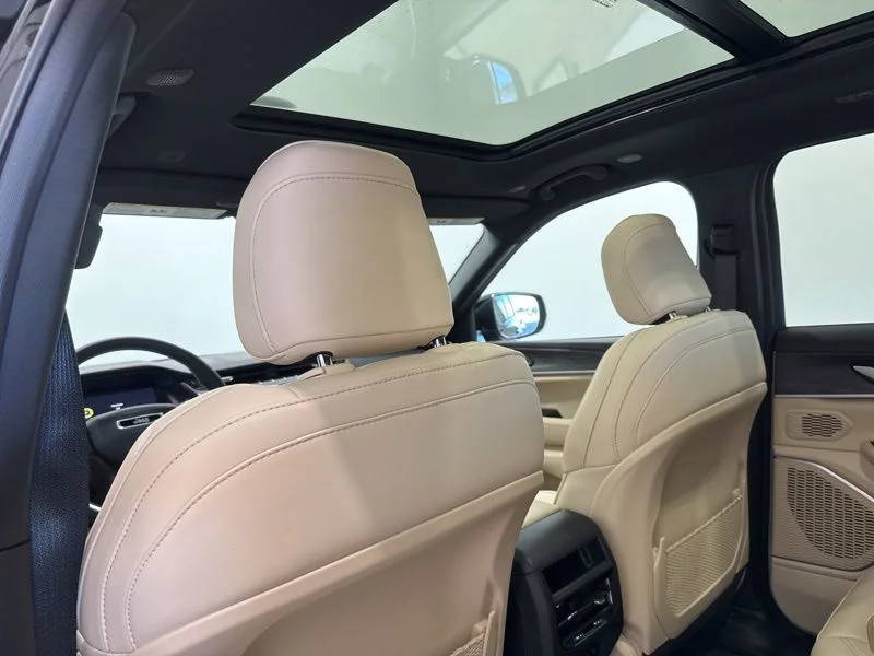 Used 2026 Black Jeep Limited image 19