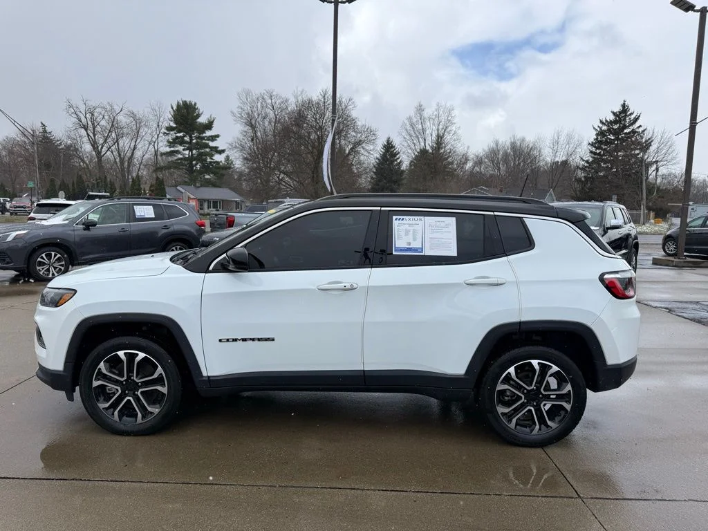Used 2023 White Jeep Limited image 4
