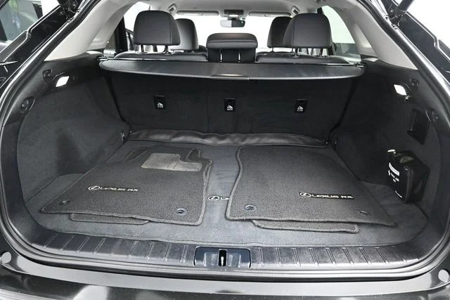 Used 2021 Black Lexus 350 image 9