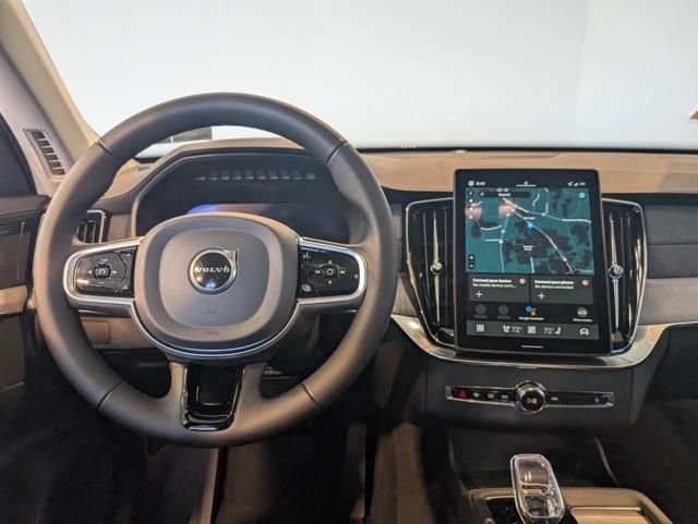2026 Volvo XC90 Ultra - Photo 14