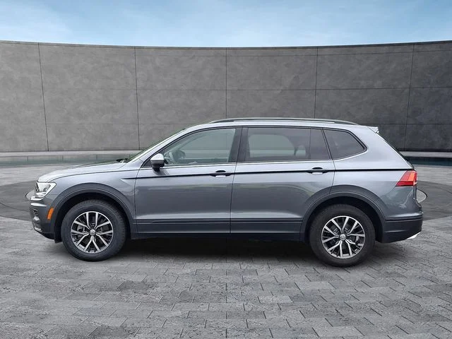 Used 2021 Gray Volkswagen 2.0T S image 6
