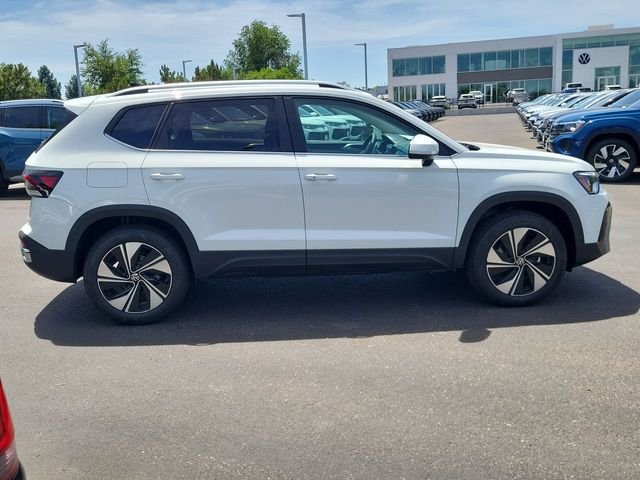 New 2026 White Volkswagen 1.5T SE image 9