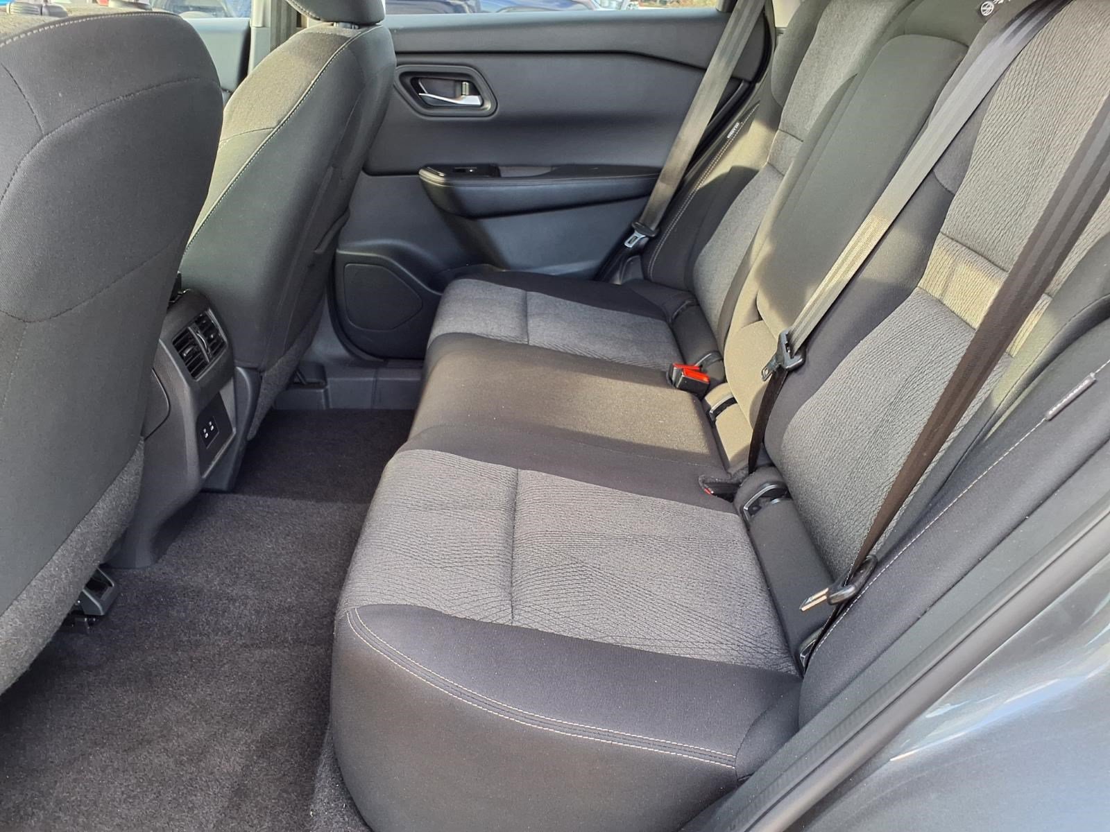 Used 2025 Gun Metallic Nissan SV image 9