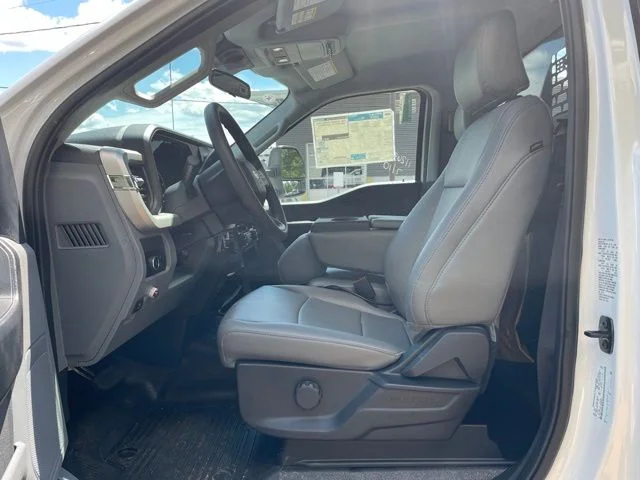New 2026 OXFORD WHITE Ford XL image 16