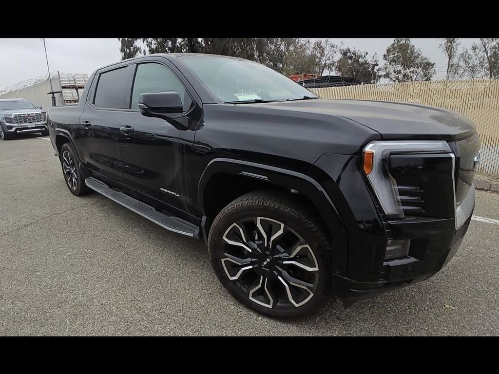 Used 2025 Black GMC Denali image 4